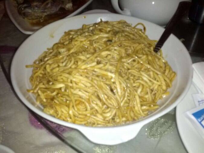 Golden Rice Bowl, Argyll & Industrial, Edmonton Urbanspoon/Zomato