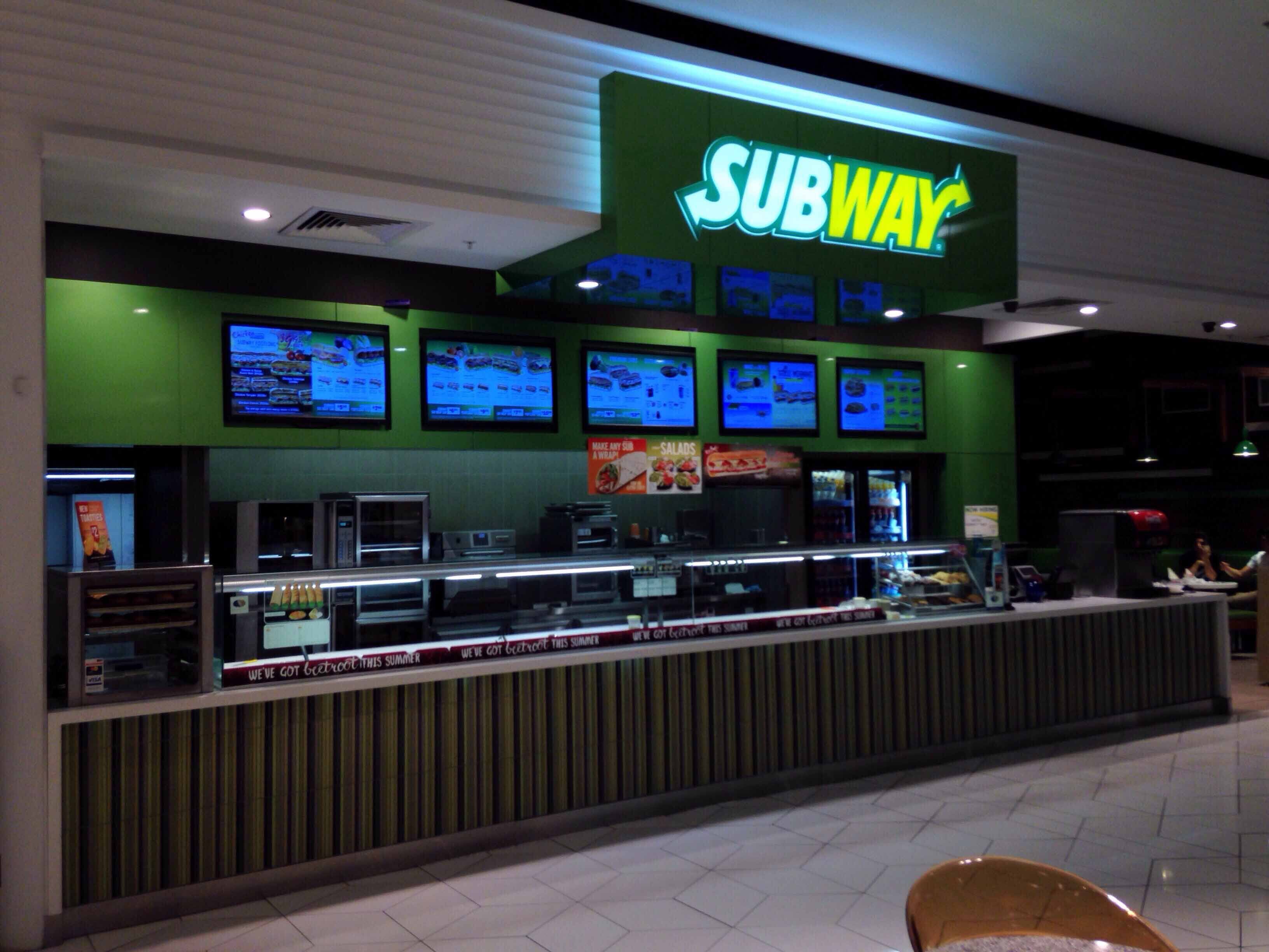 Subway Crown Casino Hours