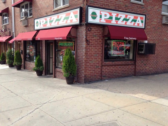 Frank's Original Pizza, Bronx, New York City Urbanspoon/Zomato