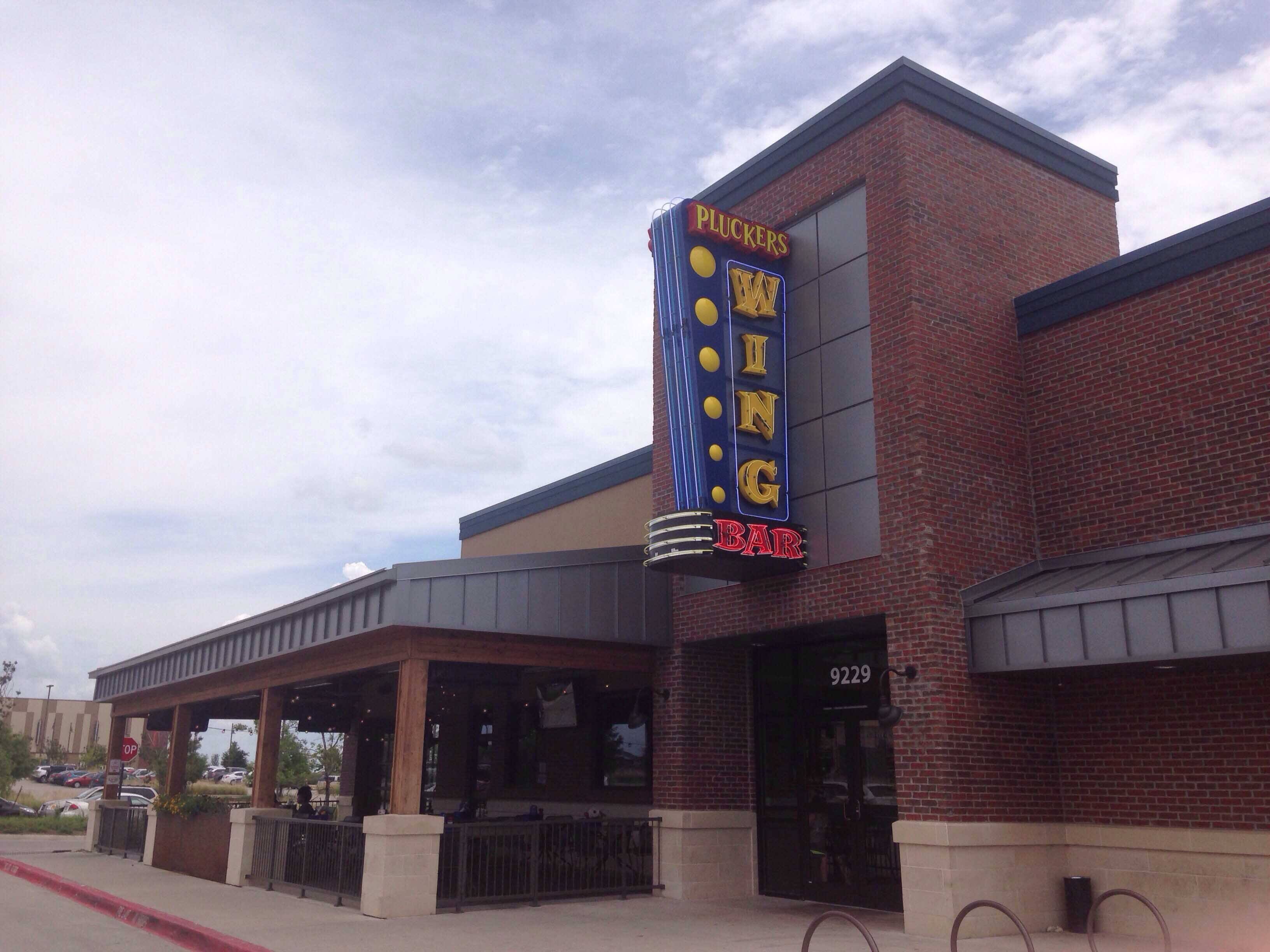 Pluckers Menu With Prices - pd0u4hc