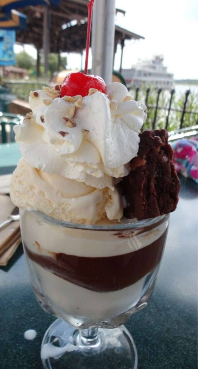 Recensioni Ghirardelli Soda Fountain & Chocolate Shop in zona Lake
