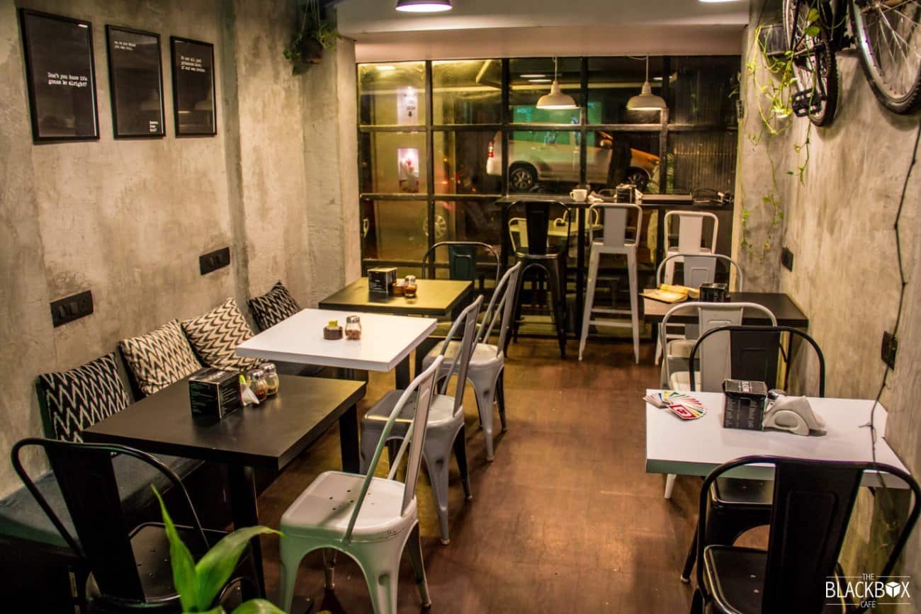 cafe black box