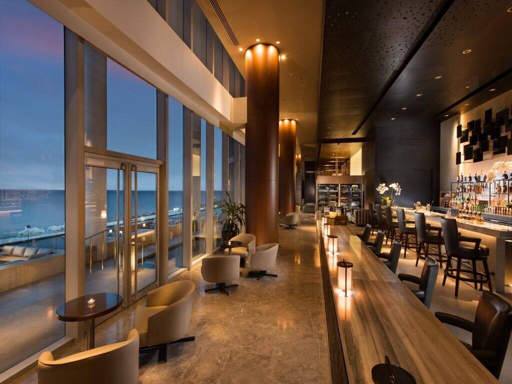 C Lounge Conrad Manila Mall Of Asia Complex Moa Pasay City