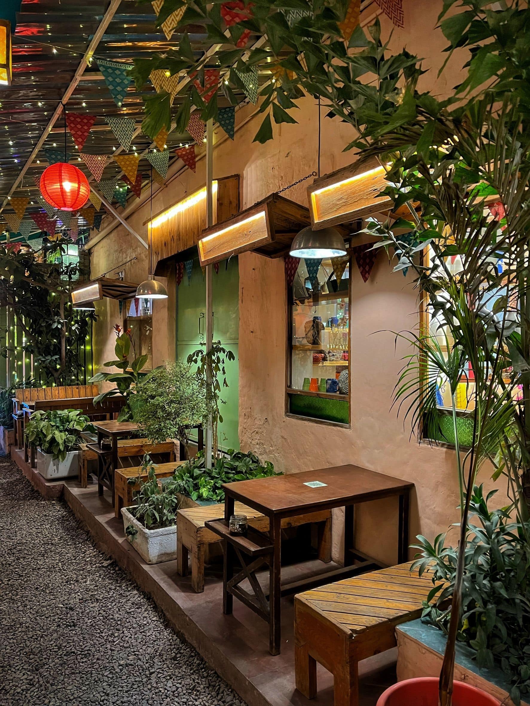 study cafes, study cafe near me, book cafe near me, book cafes, cozy cafe near me - Jugmug Thela - img3
