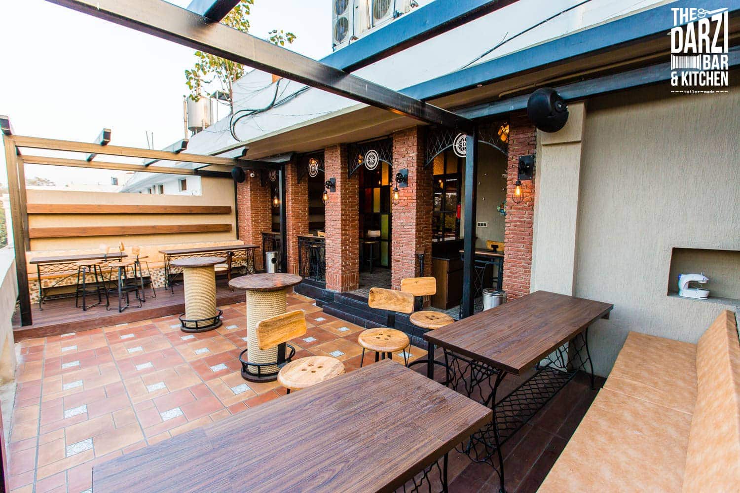 bollywood themed restaurants, bollywood restaurants, bollywood bars, themed restaurants, party restaurants - The Darzi Bar & Kitchen - img5