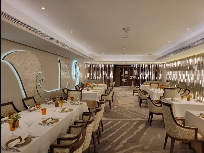 Restaurant image