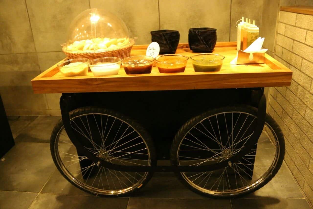 Restaurant image