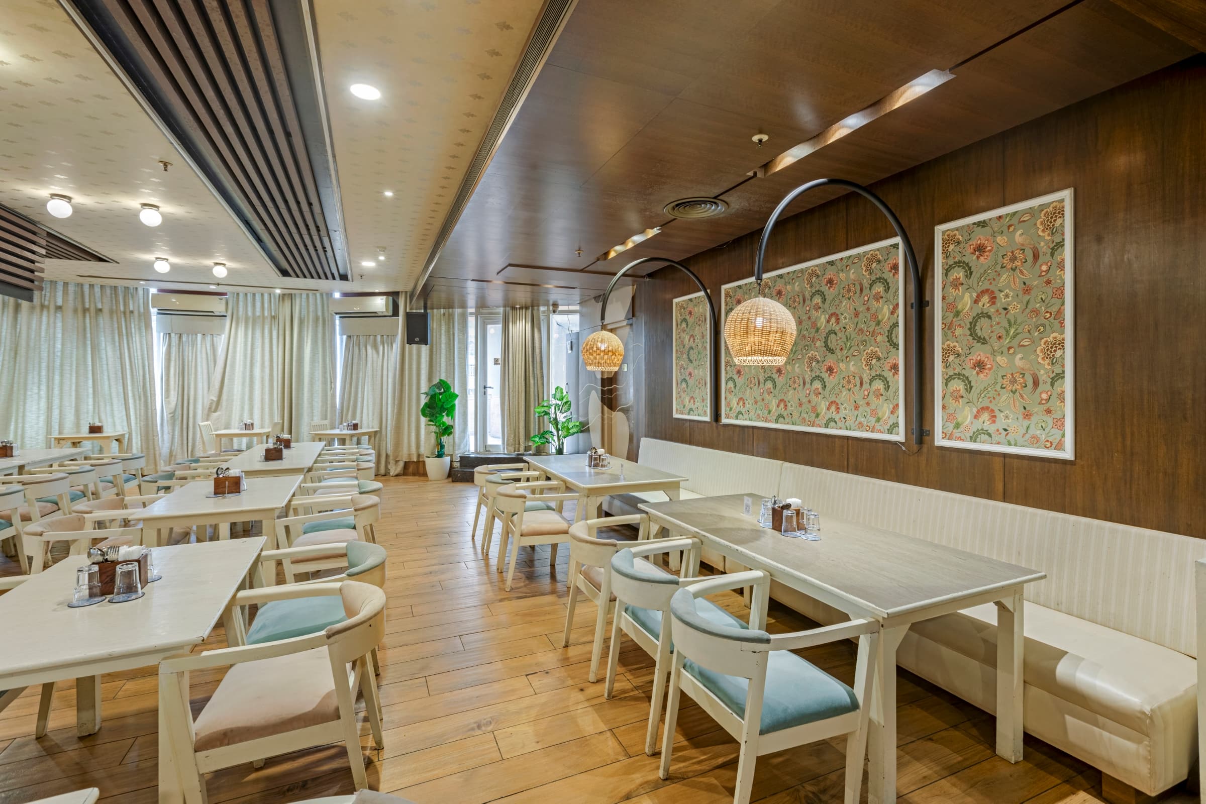 Zaika Fun Dining | Club Aquaria, Borivali West, Mumbai | Zomato