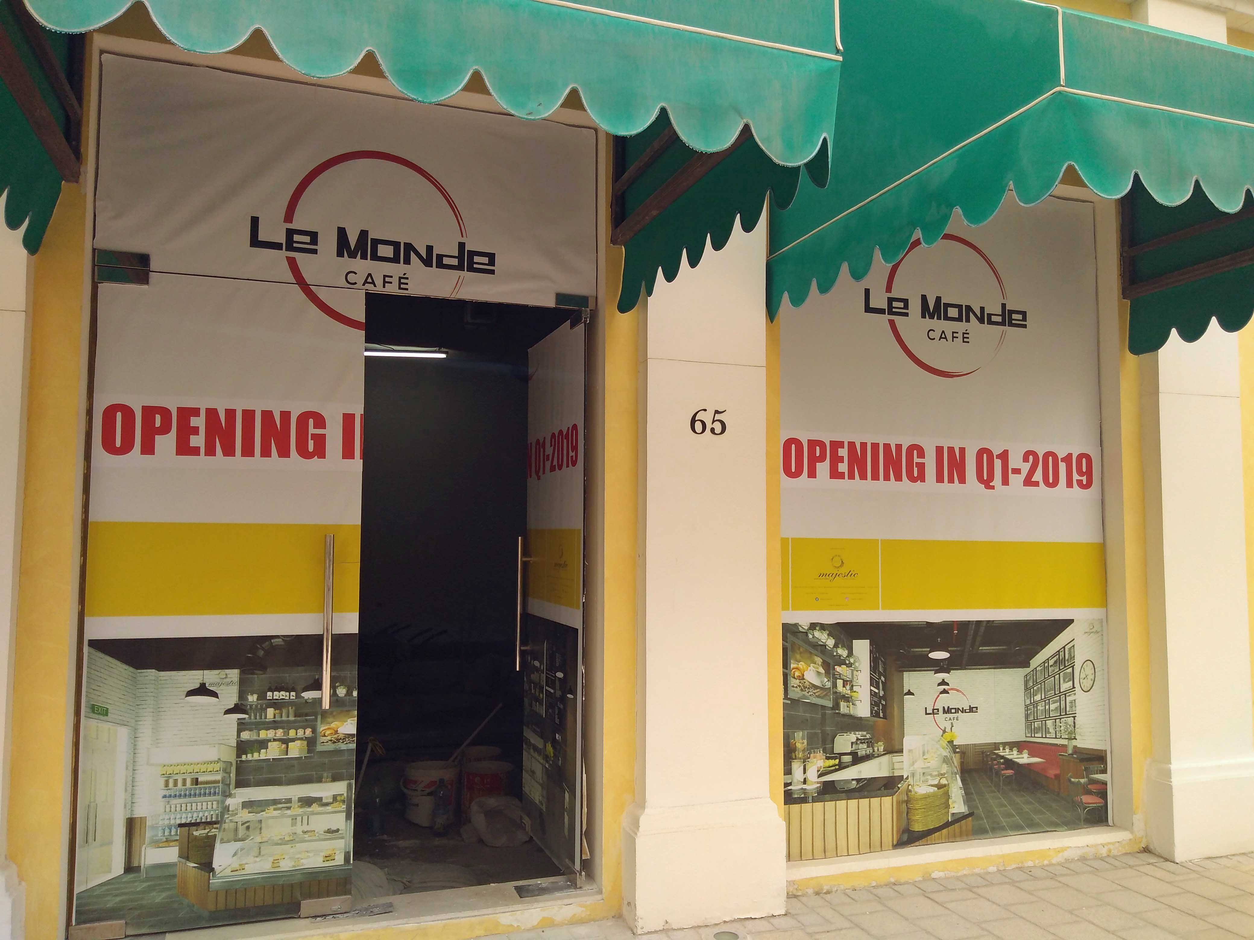 Le Monde Cafe Pearl Qatar Doha