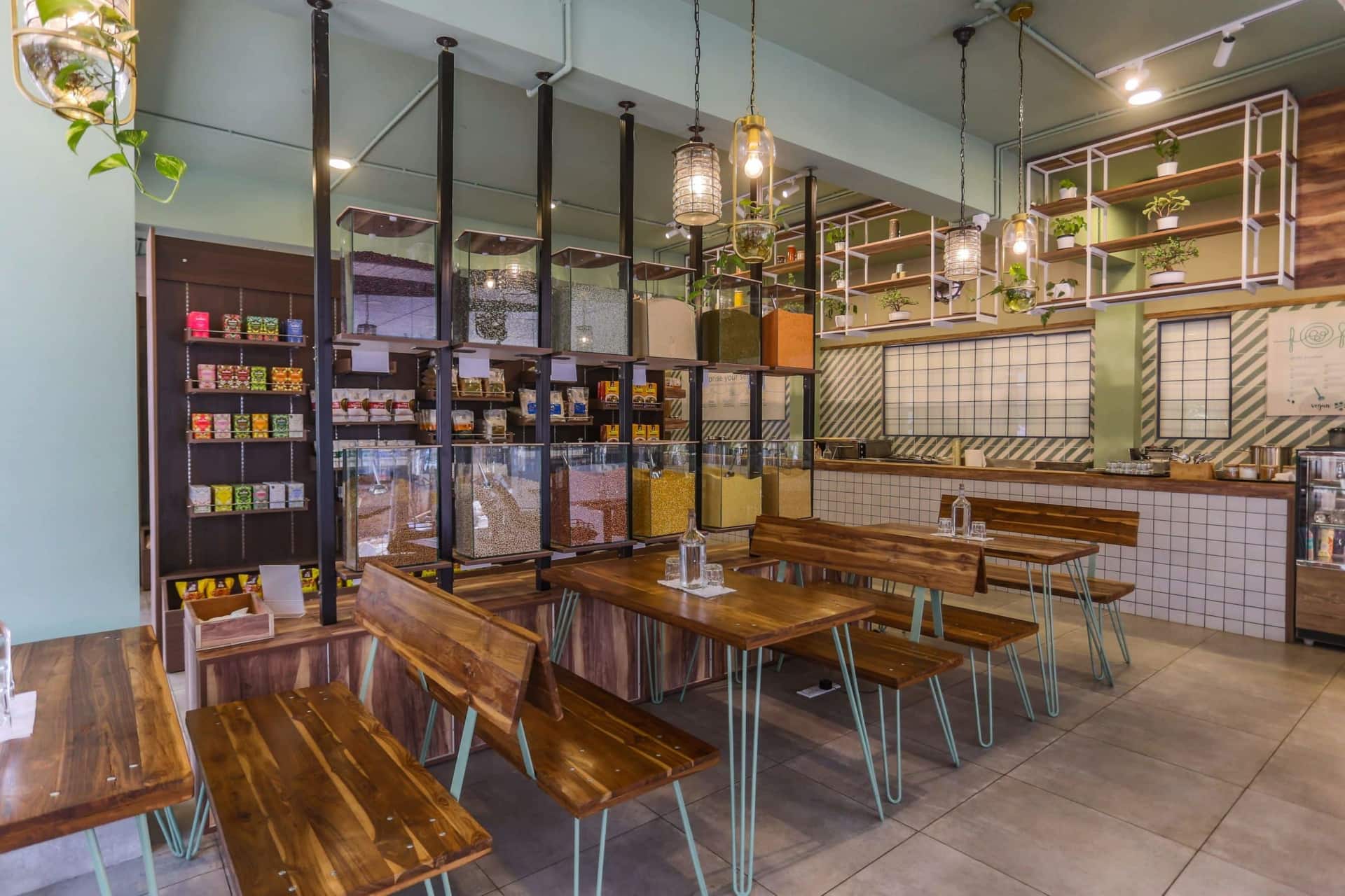 Breakfast restaurants near me, breakfast spots - Pure & Sure Organic Cafe - img3