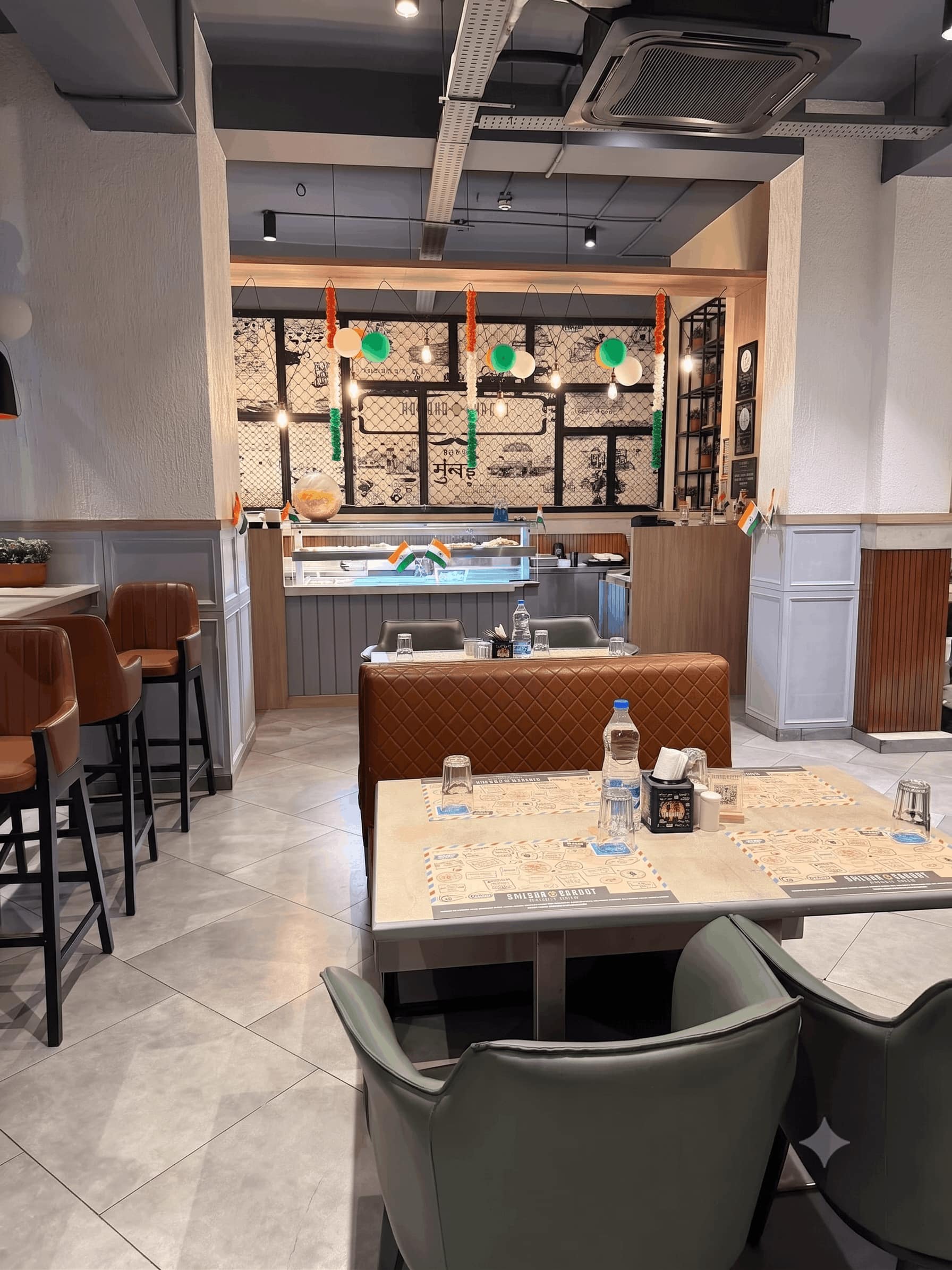 north indian cuisine, punjabi food, mughlai food, kebab restaurants, tandoori restaurants, butter chicken, dal makhani, chole bhature, nihari, rajma chawal - Kailash Parbat - img2