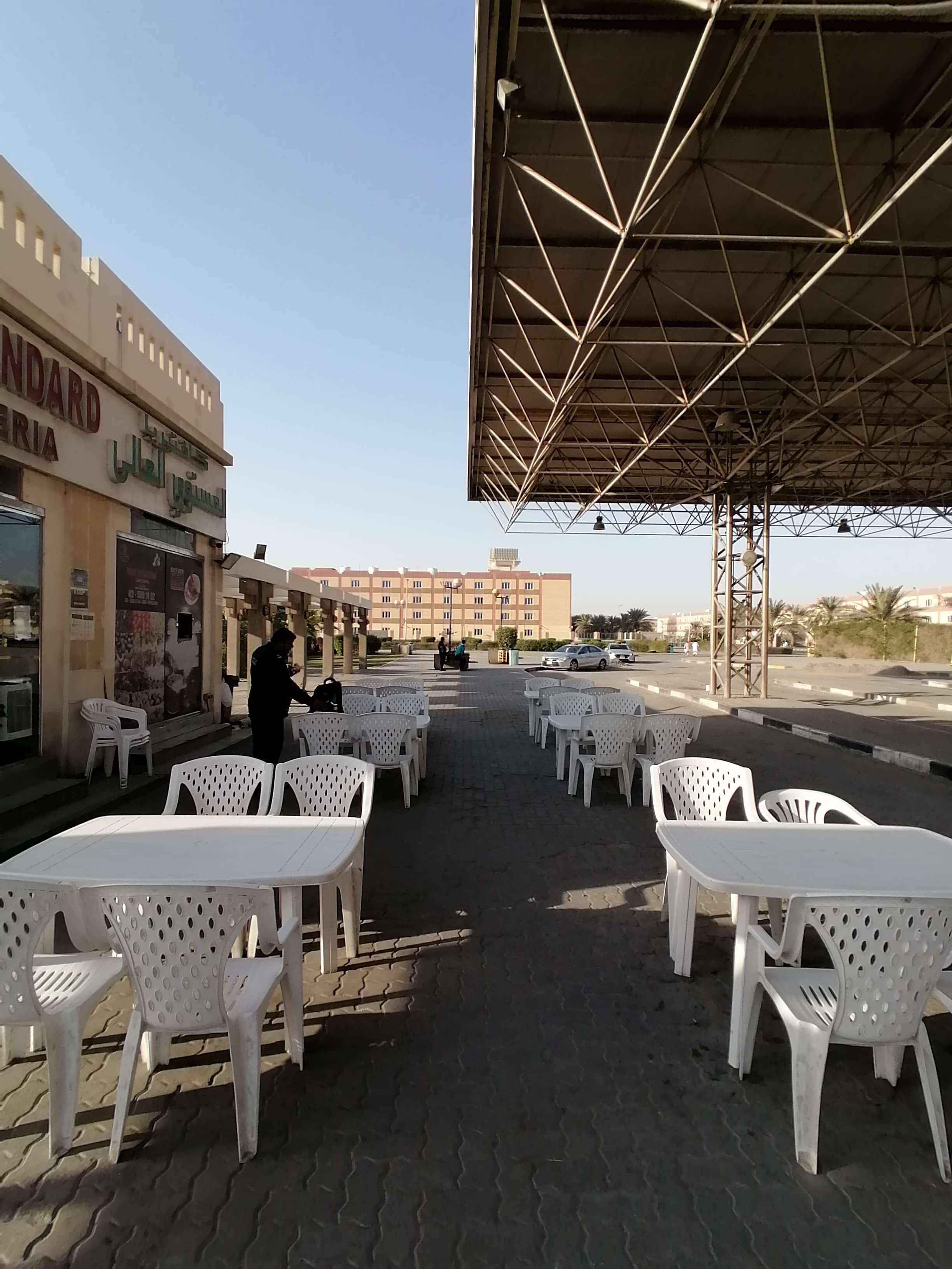 Photos of High Standard Cafeteria, Pictures of High Standard Cafeteria