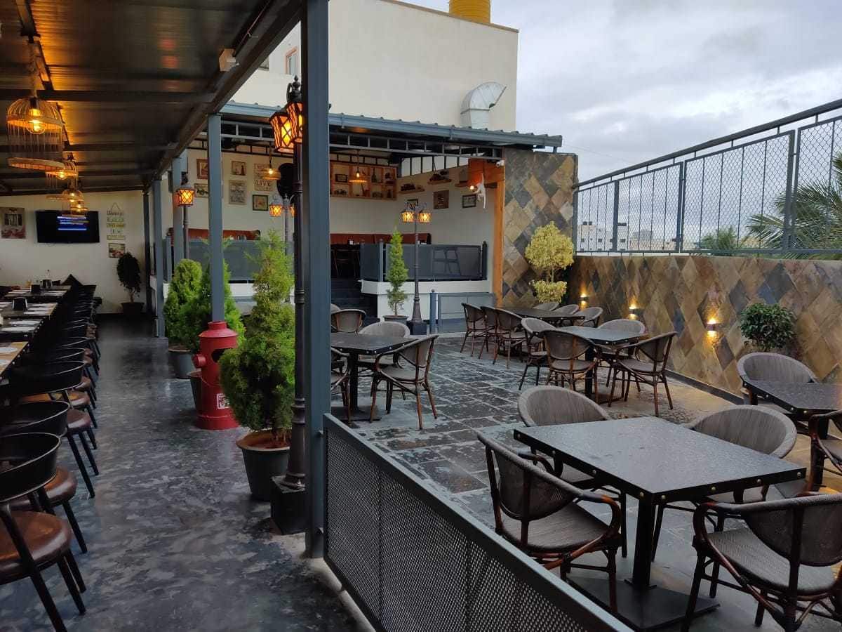 Restaurant image