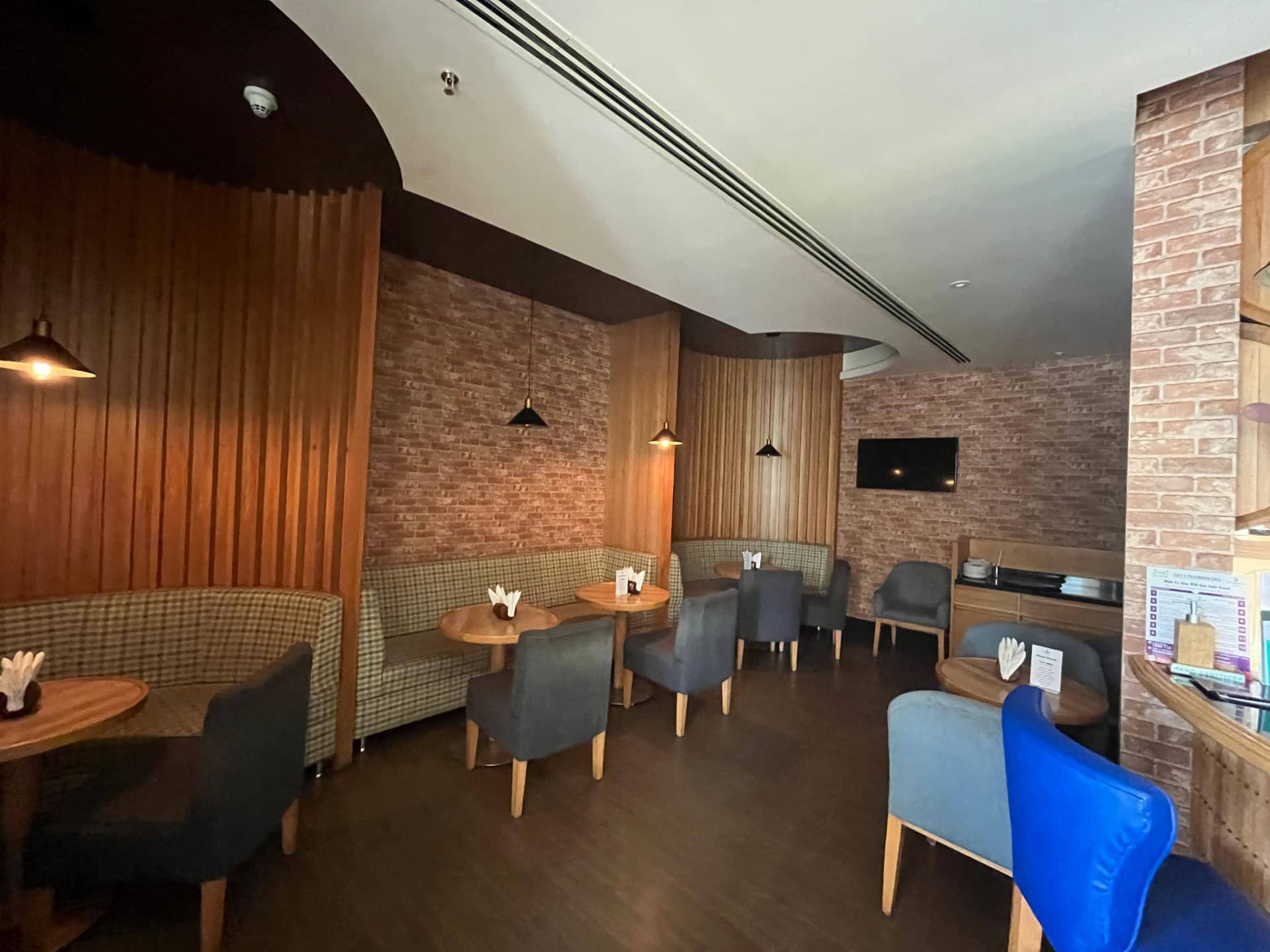 Restaurant image