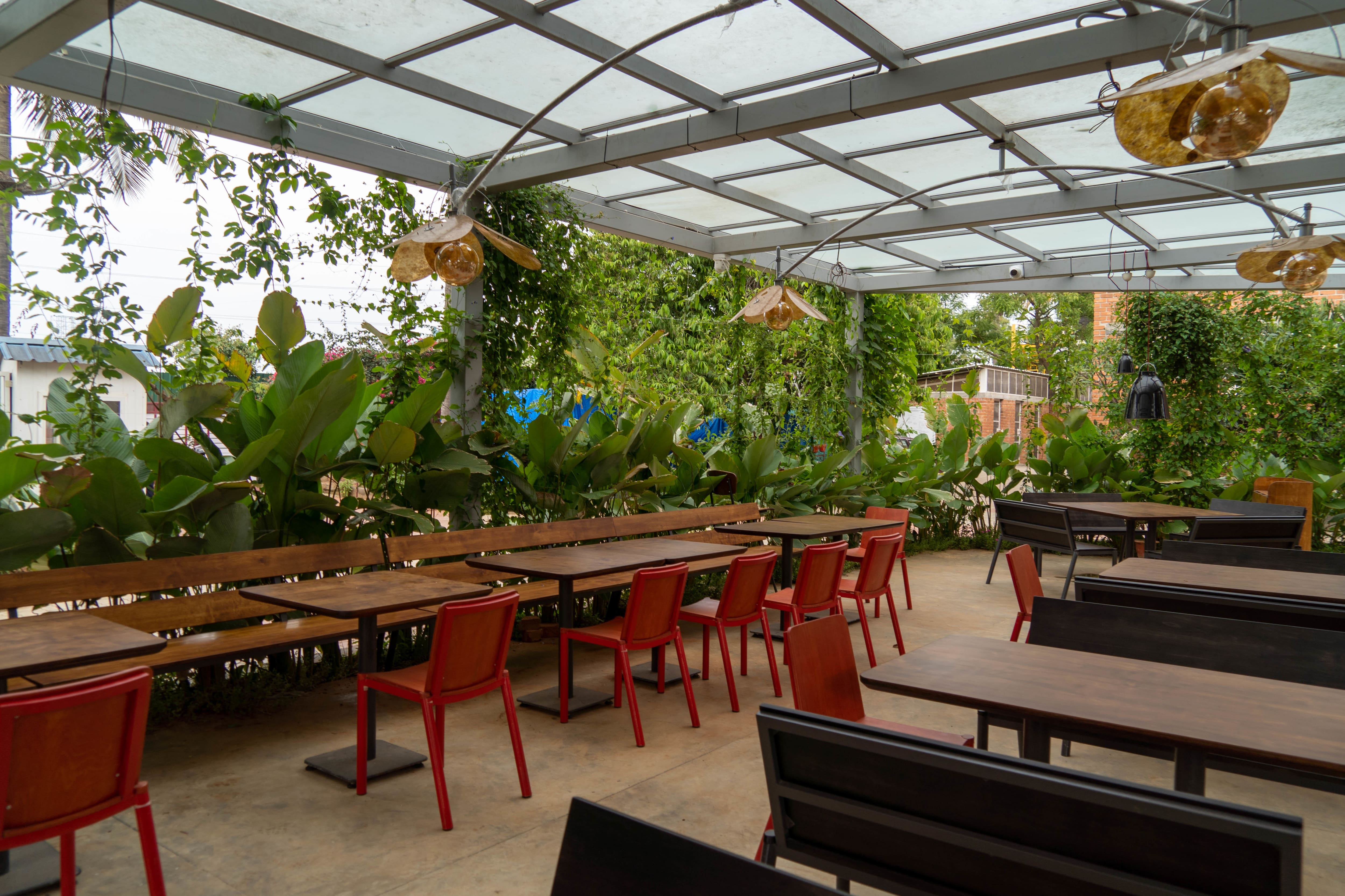 Geist Brewing Factory Restaurant & Beer Garden, Old Madras Road