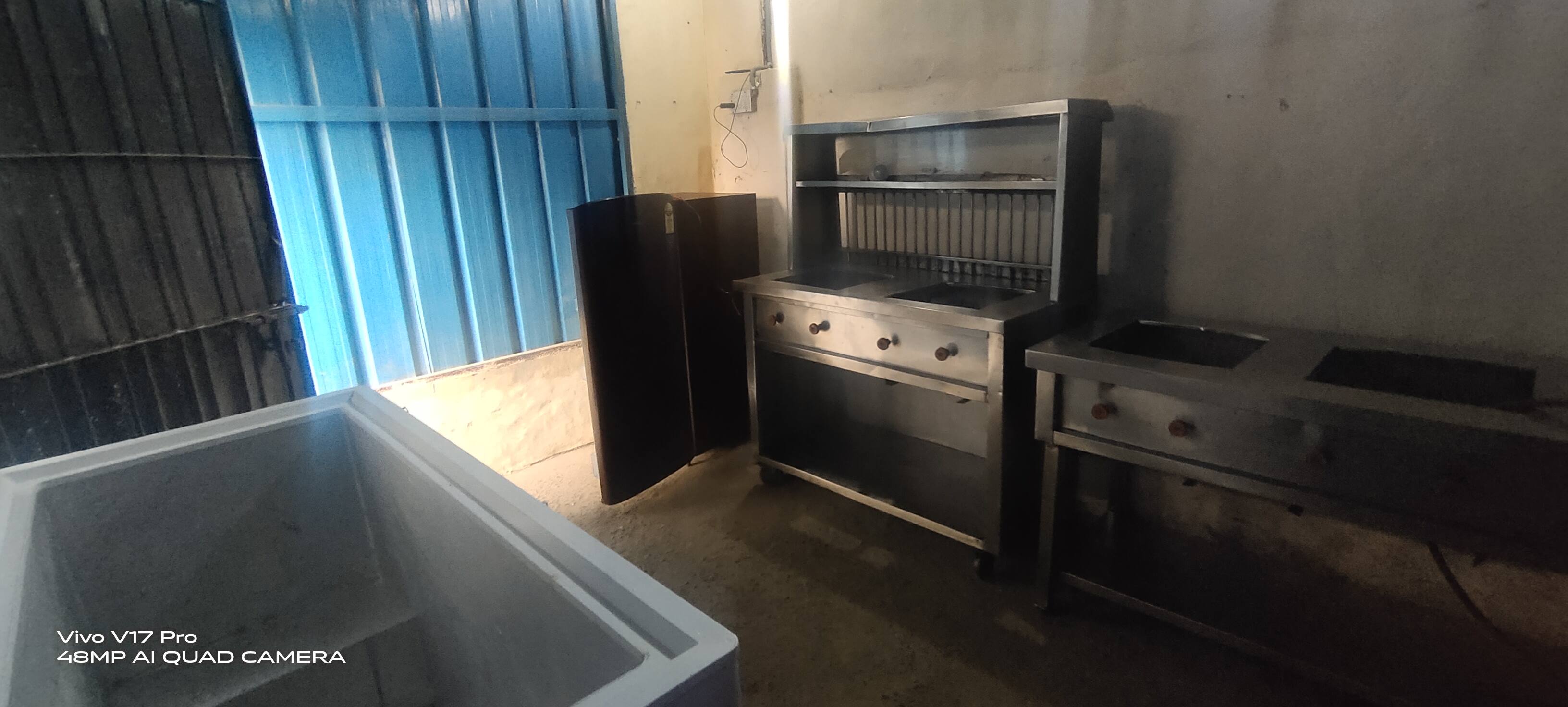 Combo Master, Crossing Republik order online Zomato