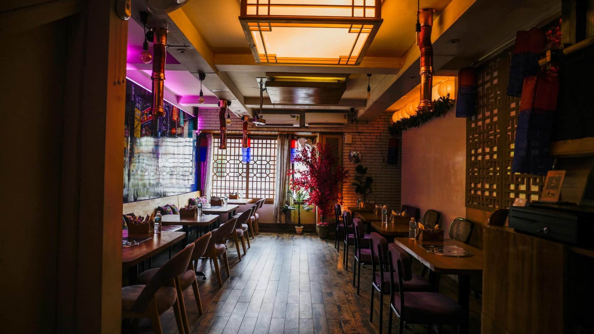 korean restaurants, korean food, korean restaurants near me, korean food near me, tteokbokki, bibimbap, kimbap, bulgogi, korean bbq - Pop Seoul - img1