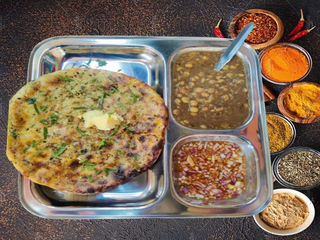 Amritsari Kulcha Junction, Pitampura order online Zomato
