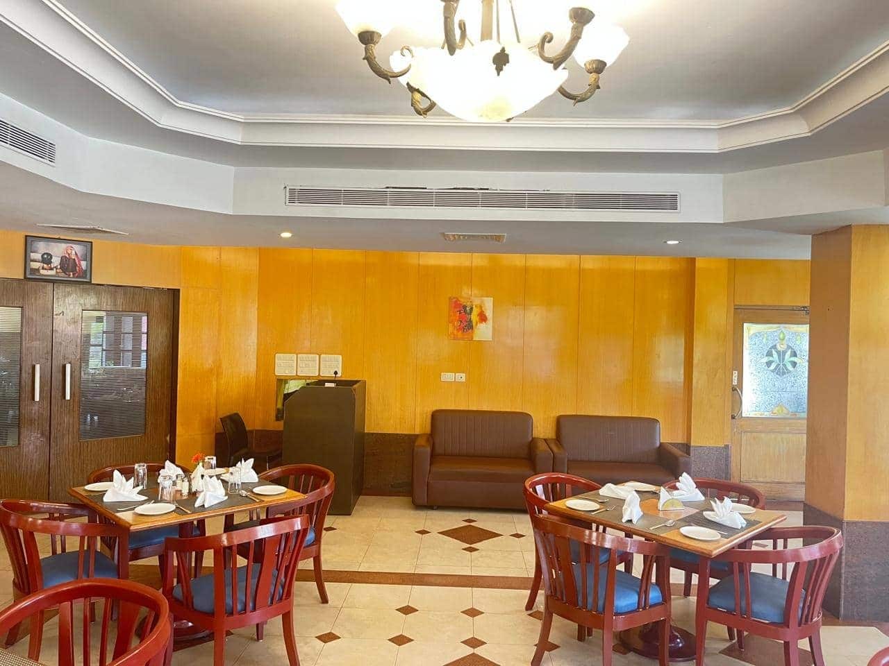 Restaurant image