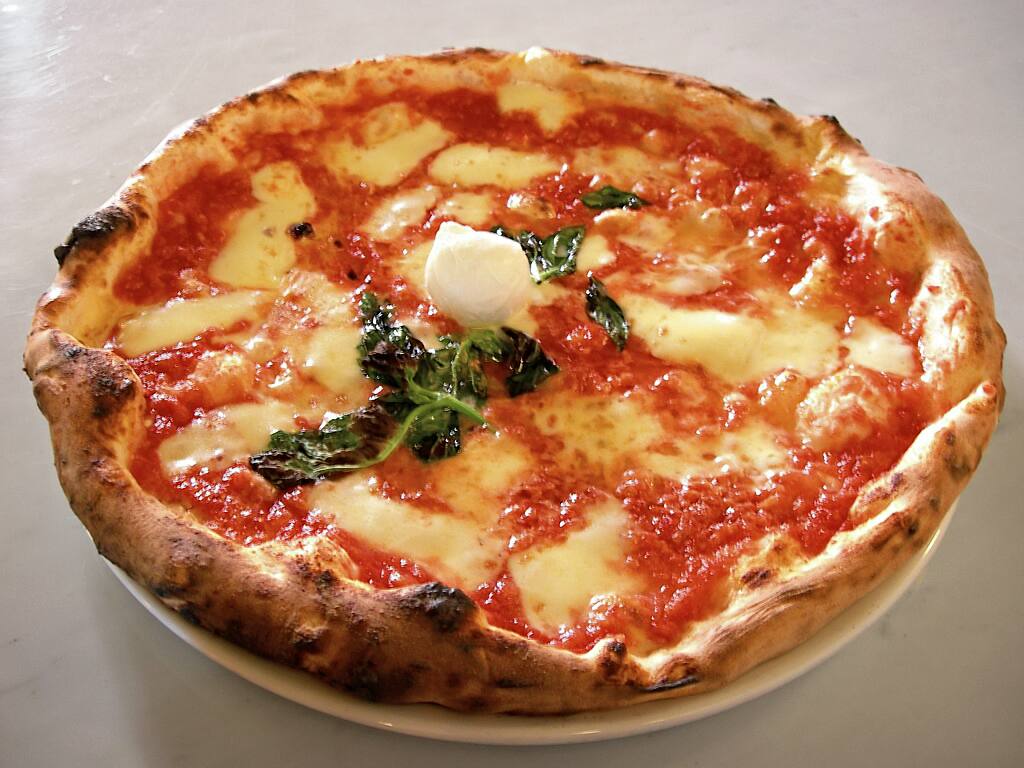 Lu's - Pizza & Pasta, Al Hili order online - Zomato