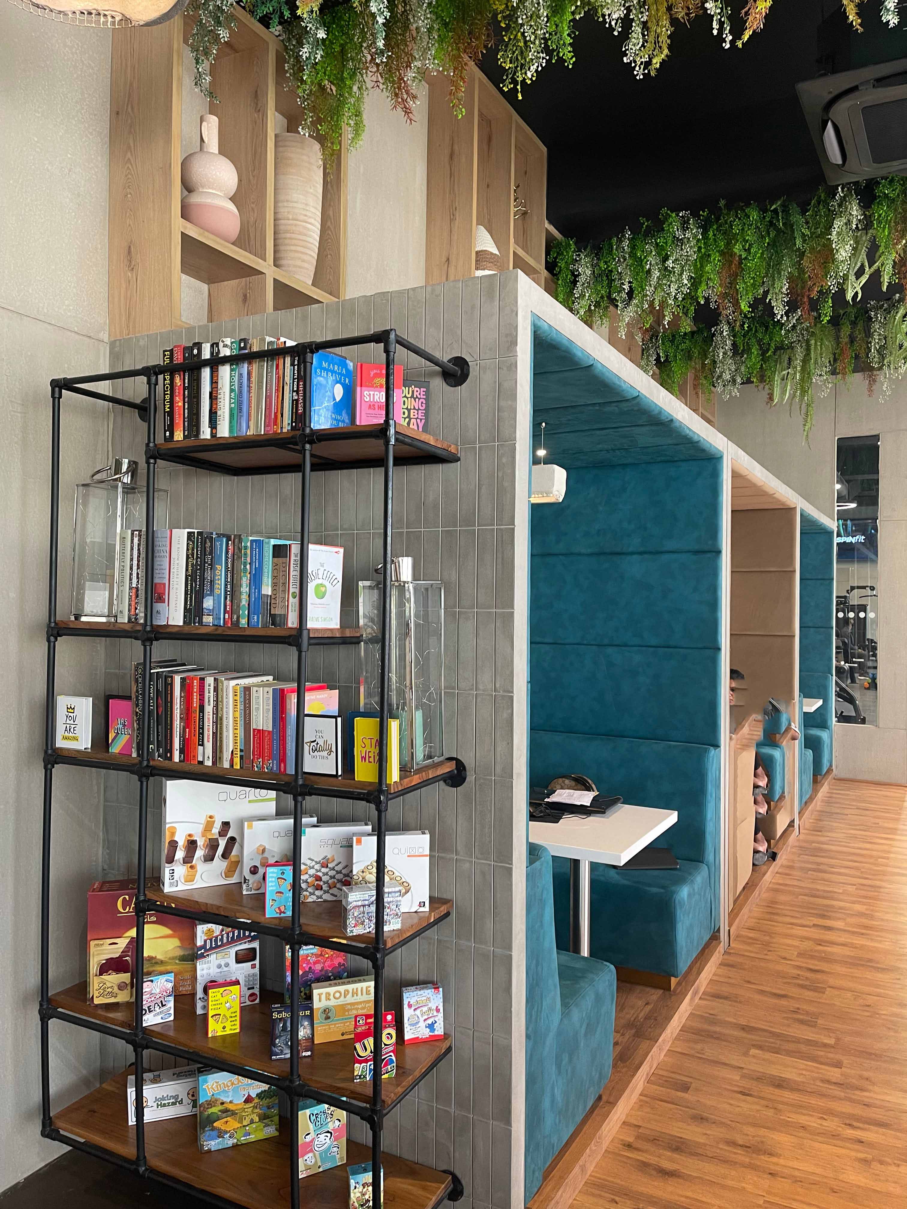 aesthetic cafes, cafes near me, coffee shops near me, best cafes near me, cute cafes near me - Topspin - img4