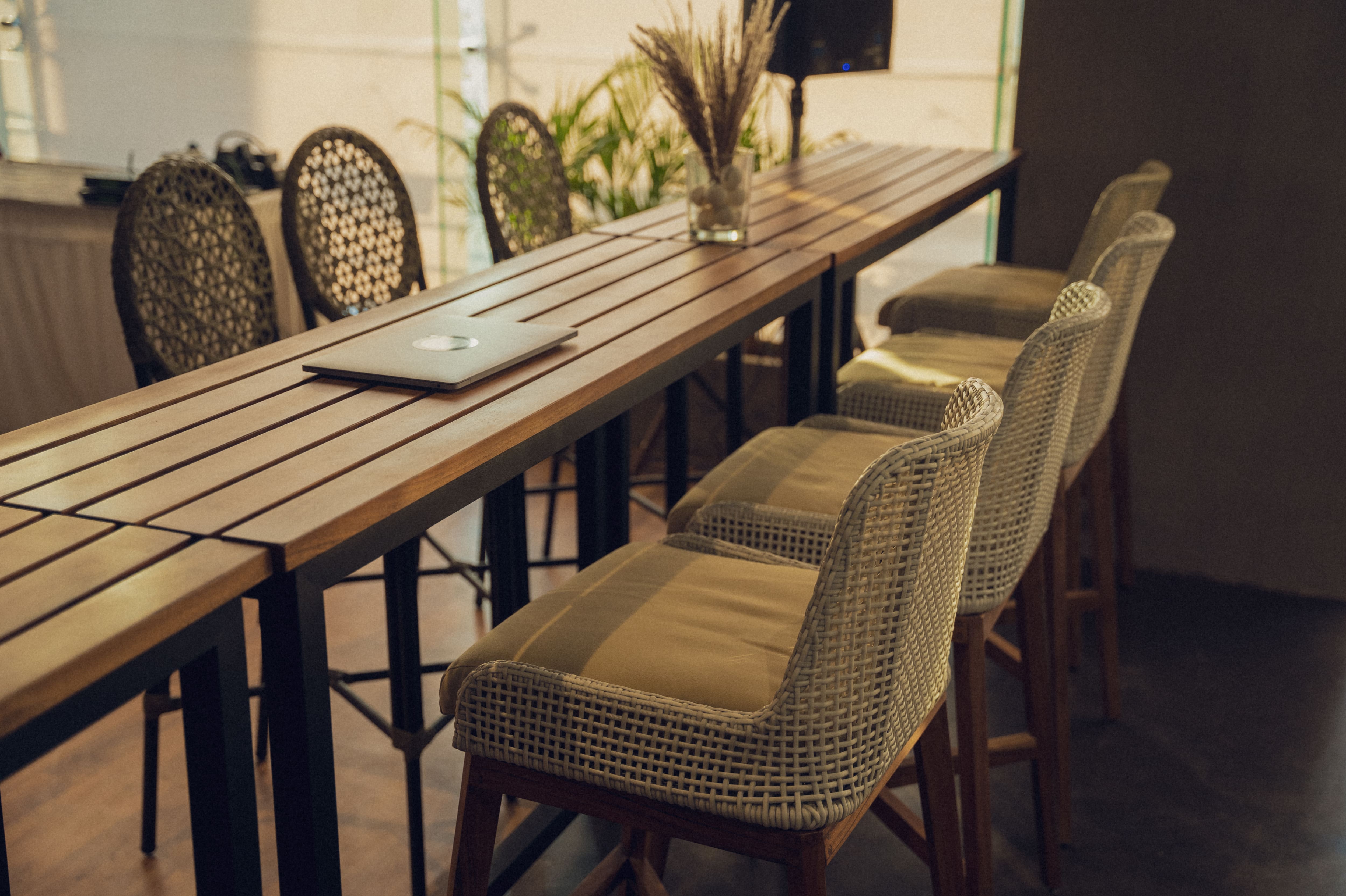 aesthetic cafes, cafes near me, coffee shops near me, best cafes near me, cute cafes near me - Topspin - img2