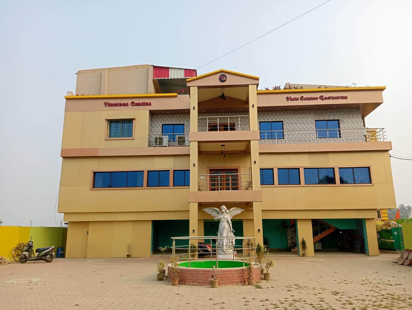 Candles, Berhampore Locality order online Zomato