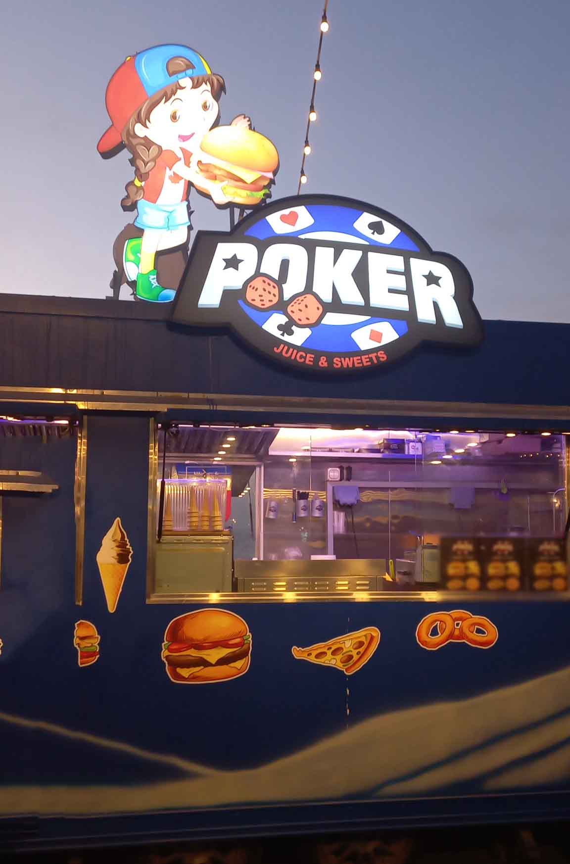 Poker, Umm Suqeim, Dubai Zomato