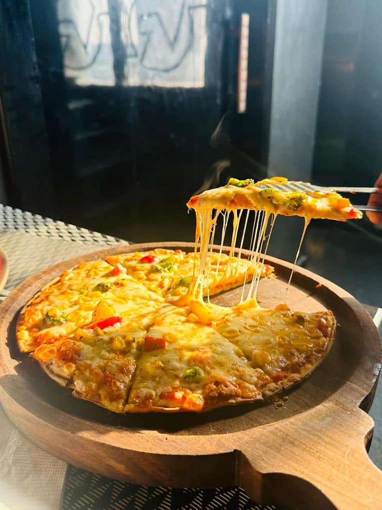 themed restaurants, theme restaurants, themed dining, concept restaurants, experiential dining, unique restaurants, quirky restaurants, immersive dining, interactive restaurants - VR Cafe & Family Restaurant - img2