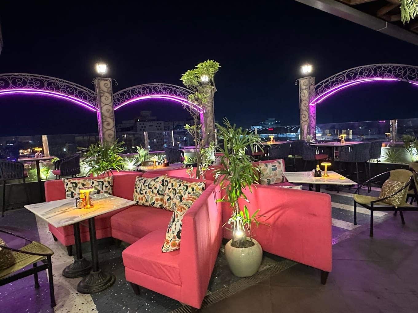 Restaurant image