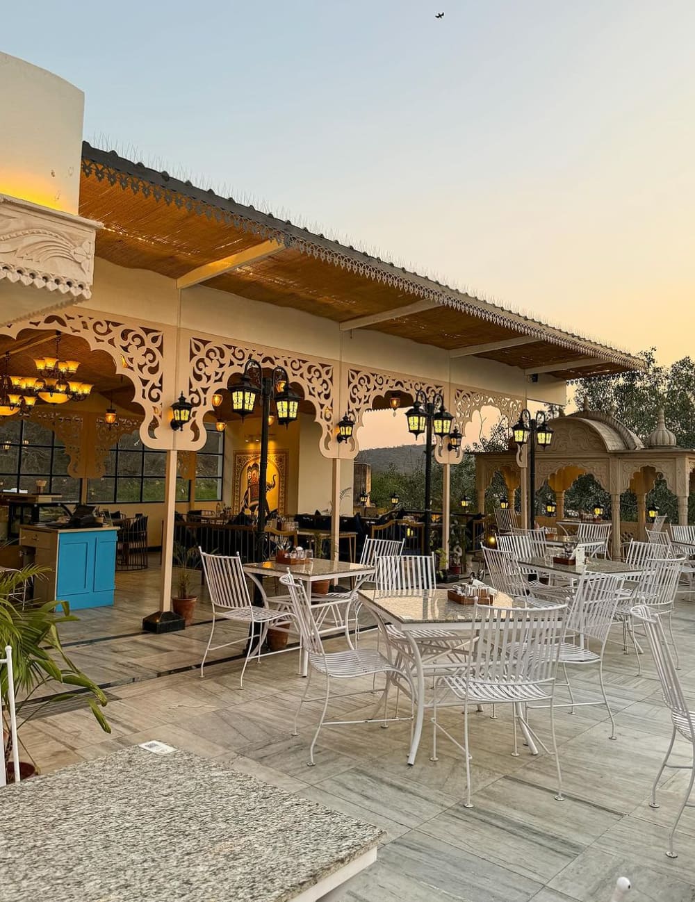 rooftop cafes, rooftop restaurants, cafes, coffee, cold coffee - Garh The Rooftop Cafe - img1