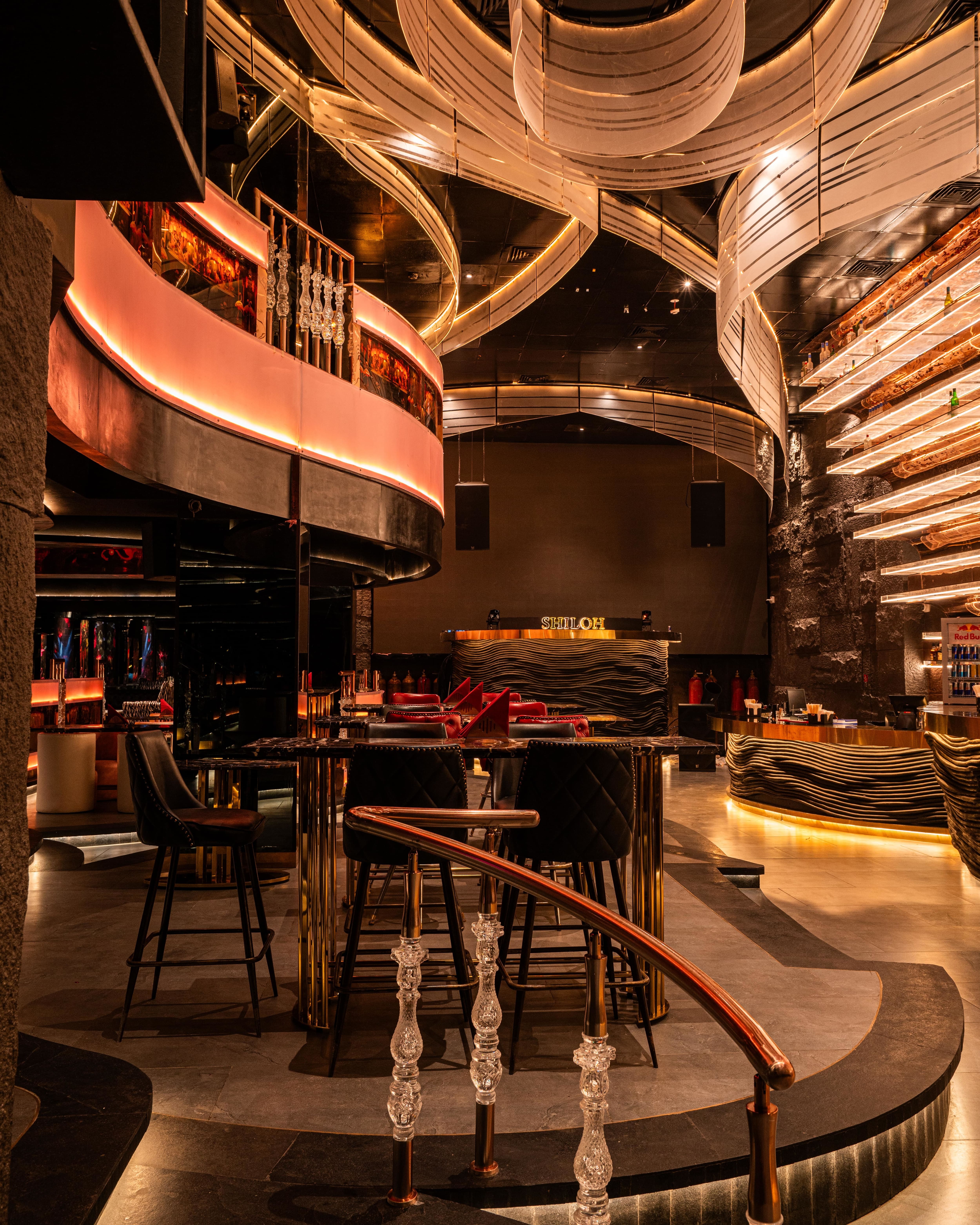 night clubs, dance bars, party clubs - Shiloh Bar And Experience - img5