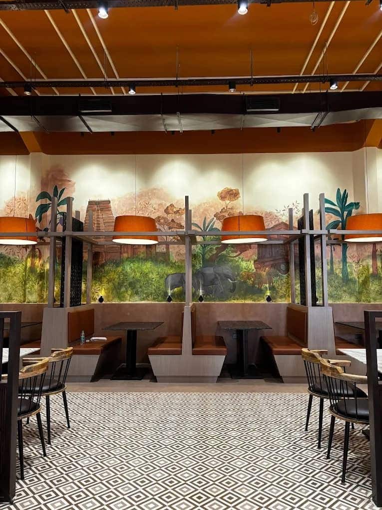 Restaurant image