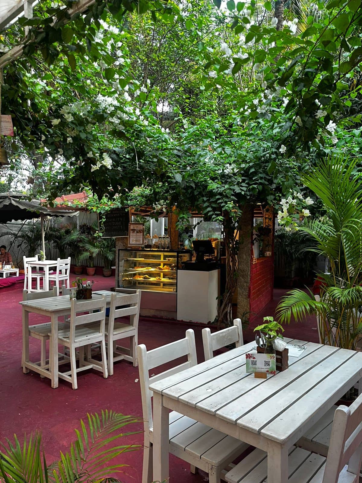 Breakfast restaurants near me, breakfast spots - Namma Ashram Cafe - img2
