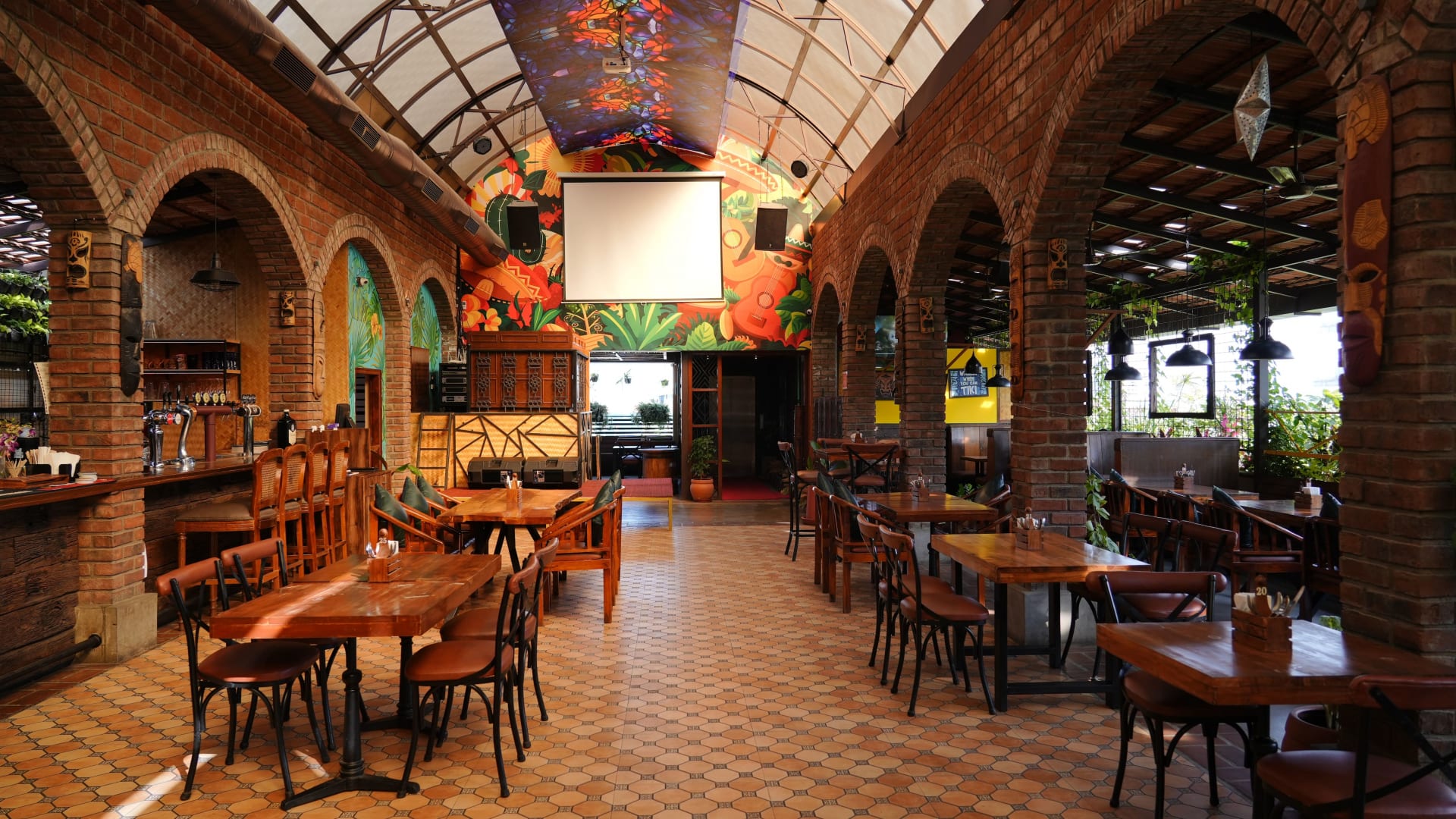 Restaurant image
