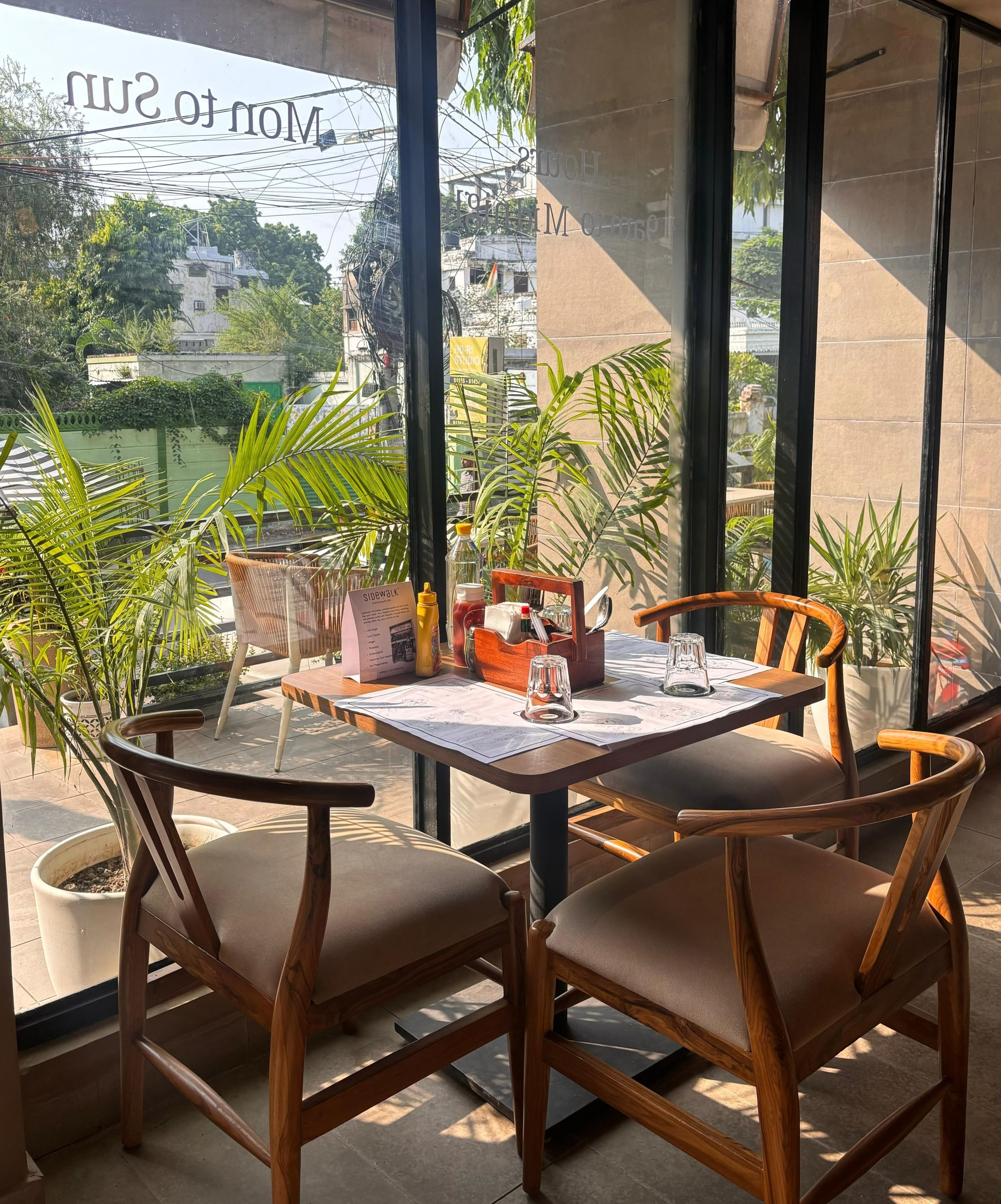 family restaurants, family dining, family-friendly restaurants - Sidewalk Bakehouse & Cafe - img2