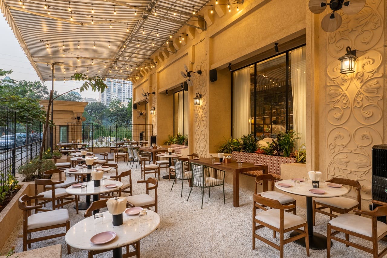 Ora kitchen & Bar image