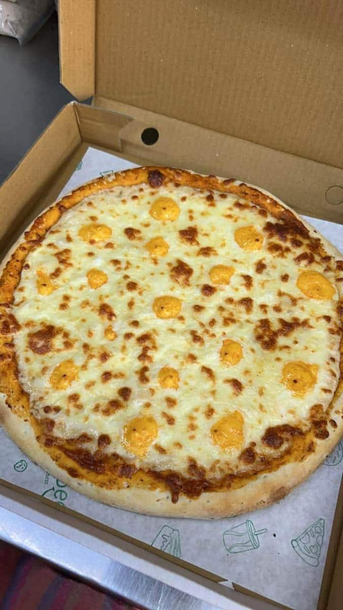 ぴざです Auntyno Z Pizza | Order Online from Auntyno Z Pizza in Ahmedabad