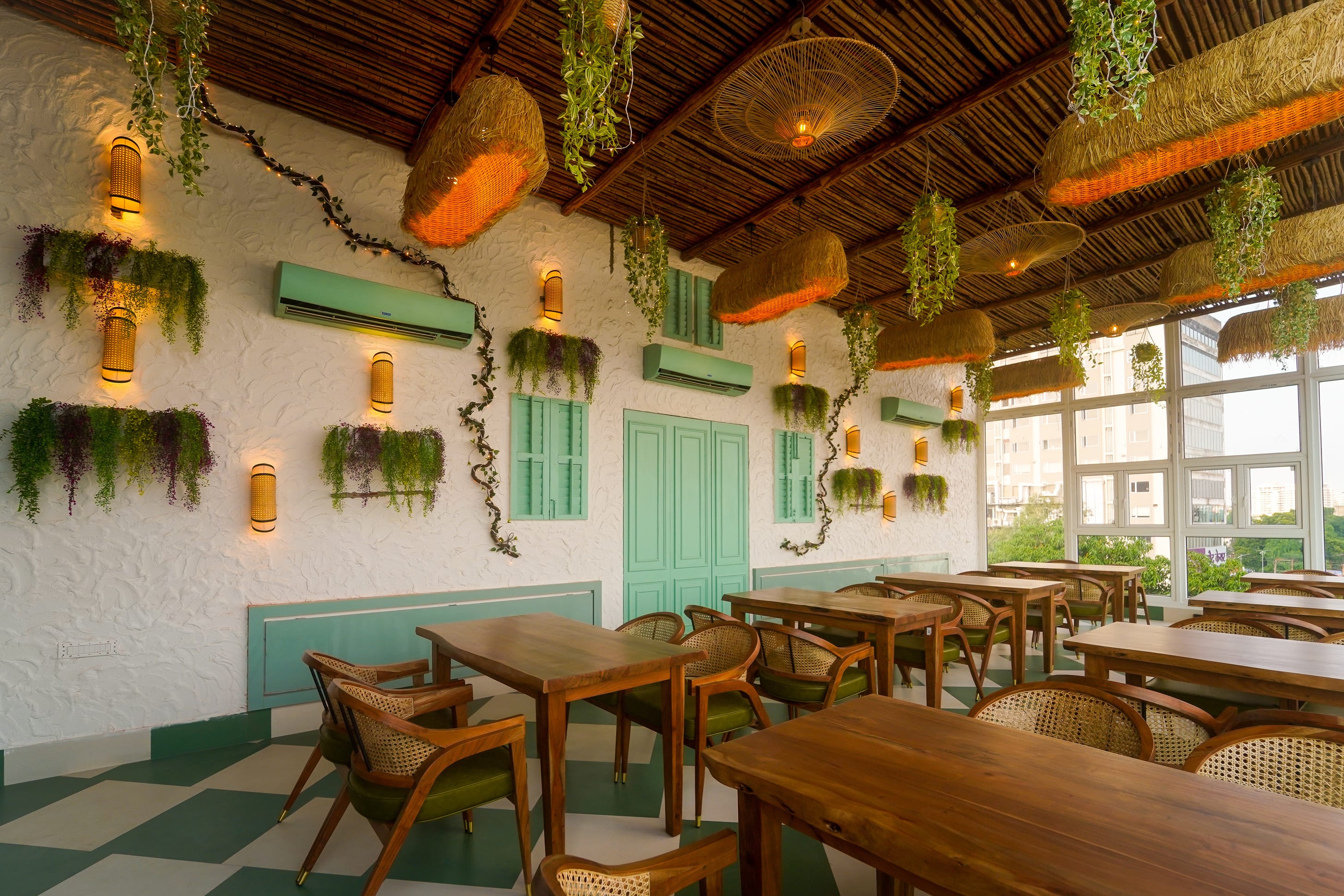 Restaurant image