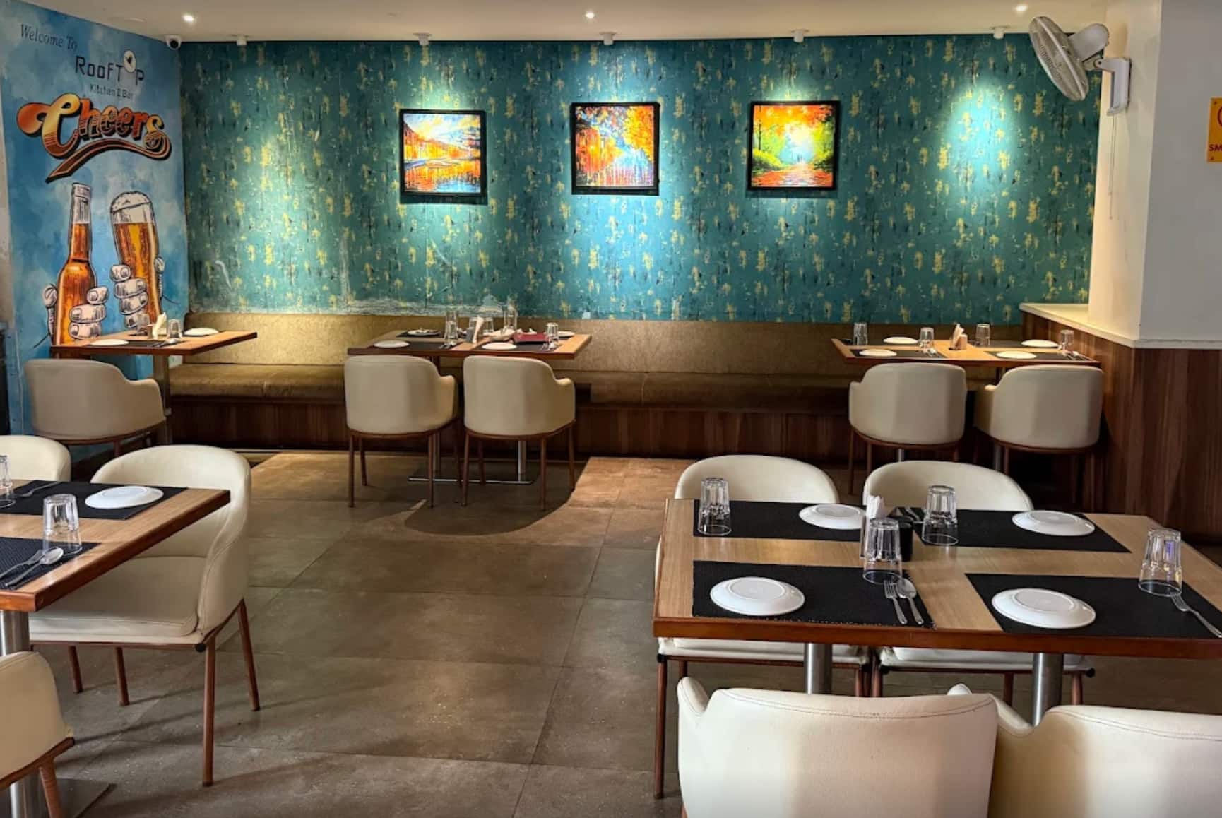 Restaurant image