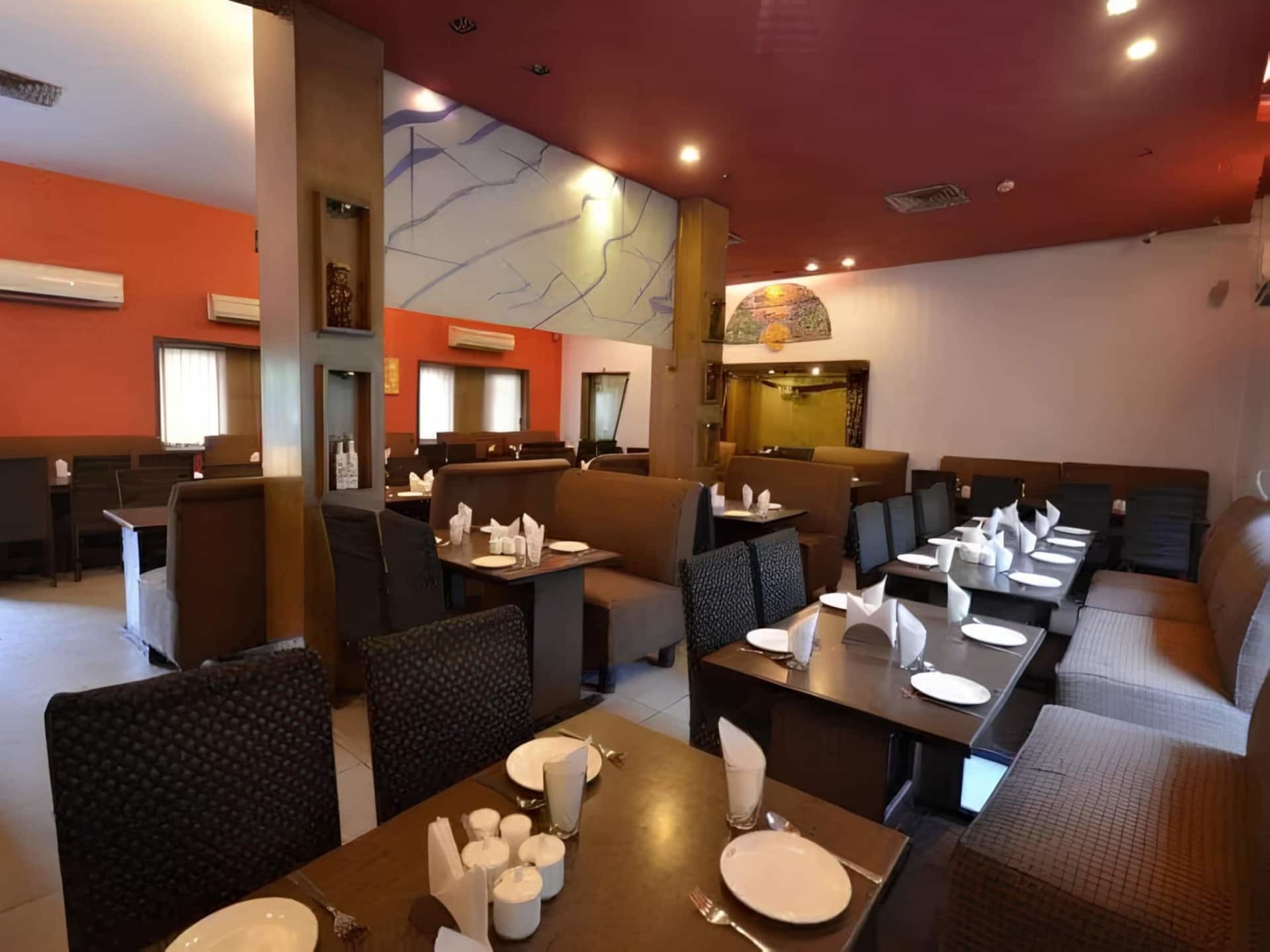 Restaurant image