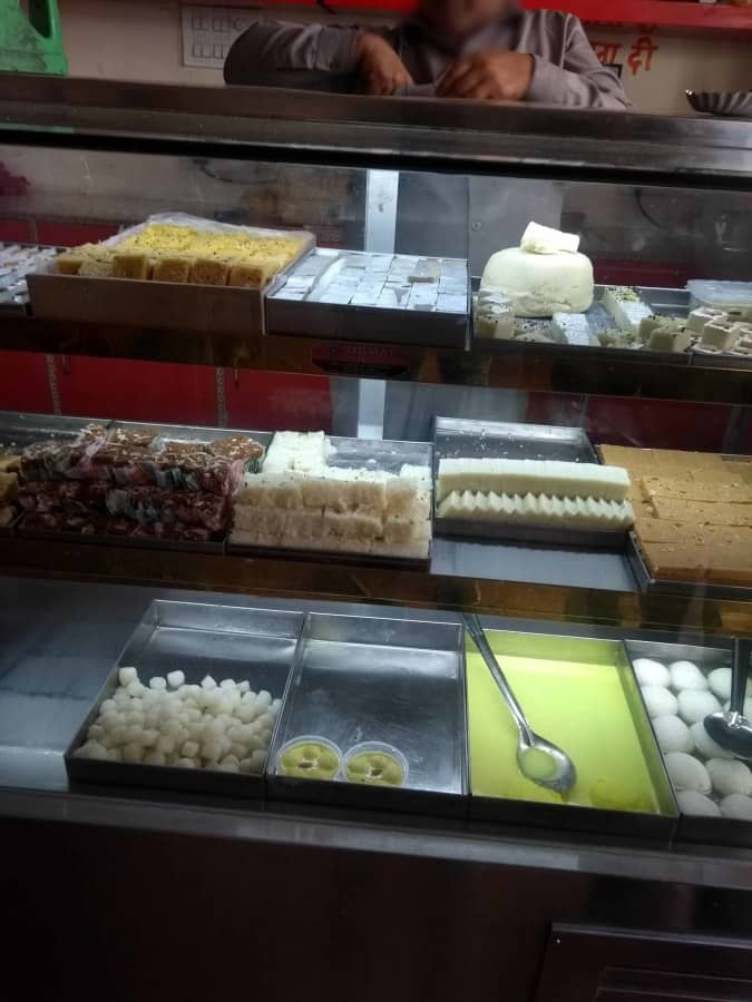 Singhal Sweets