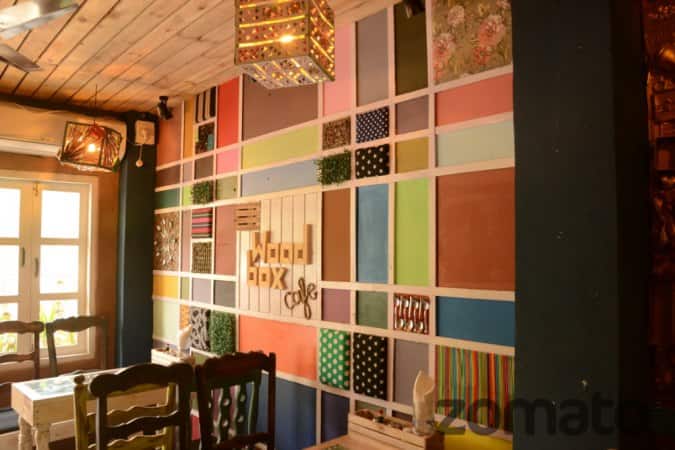 Wood Box Cafe, Satyaniketan, New Delhi