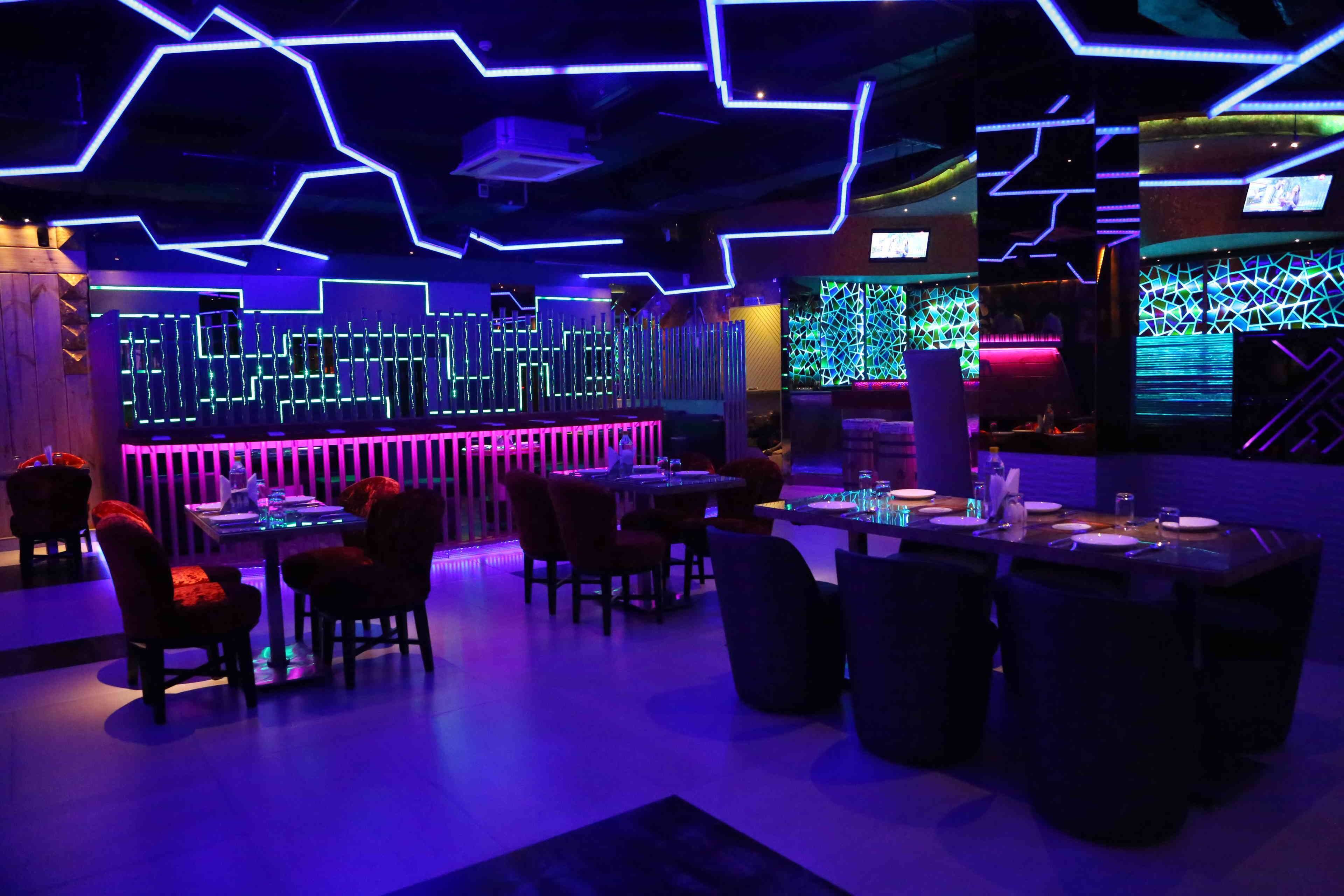 Menu of Mirror, Mayur Vihar Phase 1, New Delhi