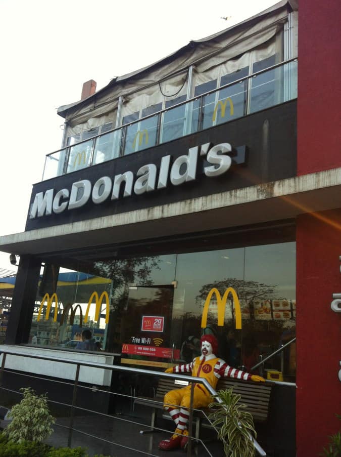 What fast food delivery with cash