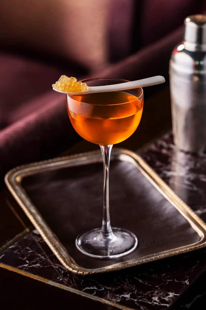 bars, cocktail bars, best bars, rooftop bars, cocktail lounges, pubs, wine bars, beer bars, award winning bars - The Library - The Leela Palace - img2