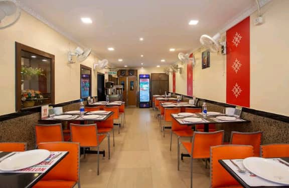 late night food, late night restaurants, midnight snacks, quick bites, fast food, street food, chaat, pani puri, pav bhaji, late night cafes - Meghana Foods - img4