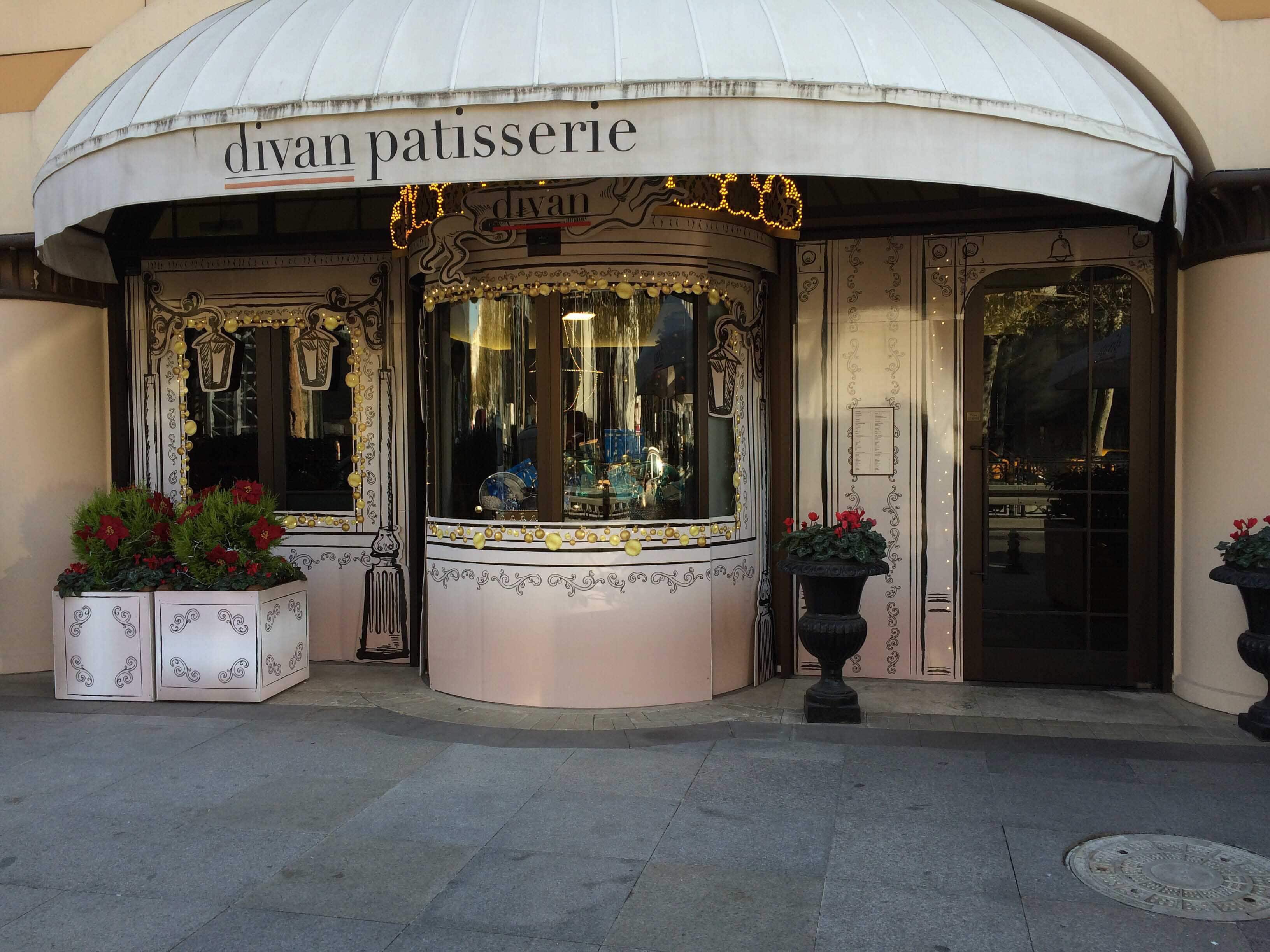 Divan Patisserie Divan Istanbul Gumussuyu Istanbul
