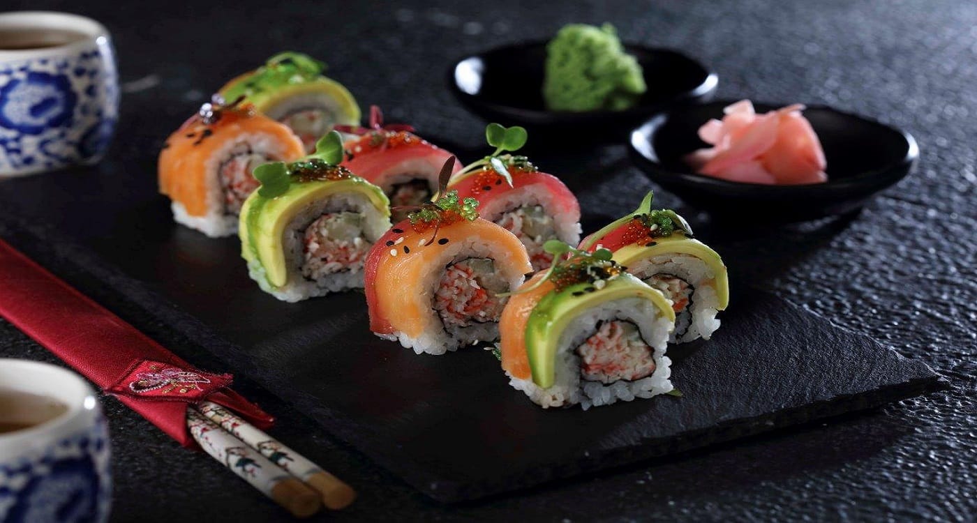 Sushi platter, Ichiban sushi, Salmon sashimi, vegan sushi, sushi rolls, maki, sushi boat, You Me Sushi, temaki, nigiri, sashimi, tobiko, japanese food - Shizusan - img4