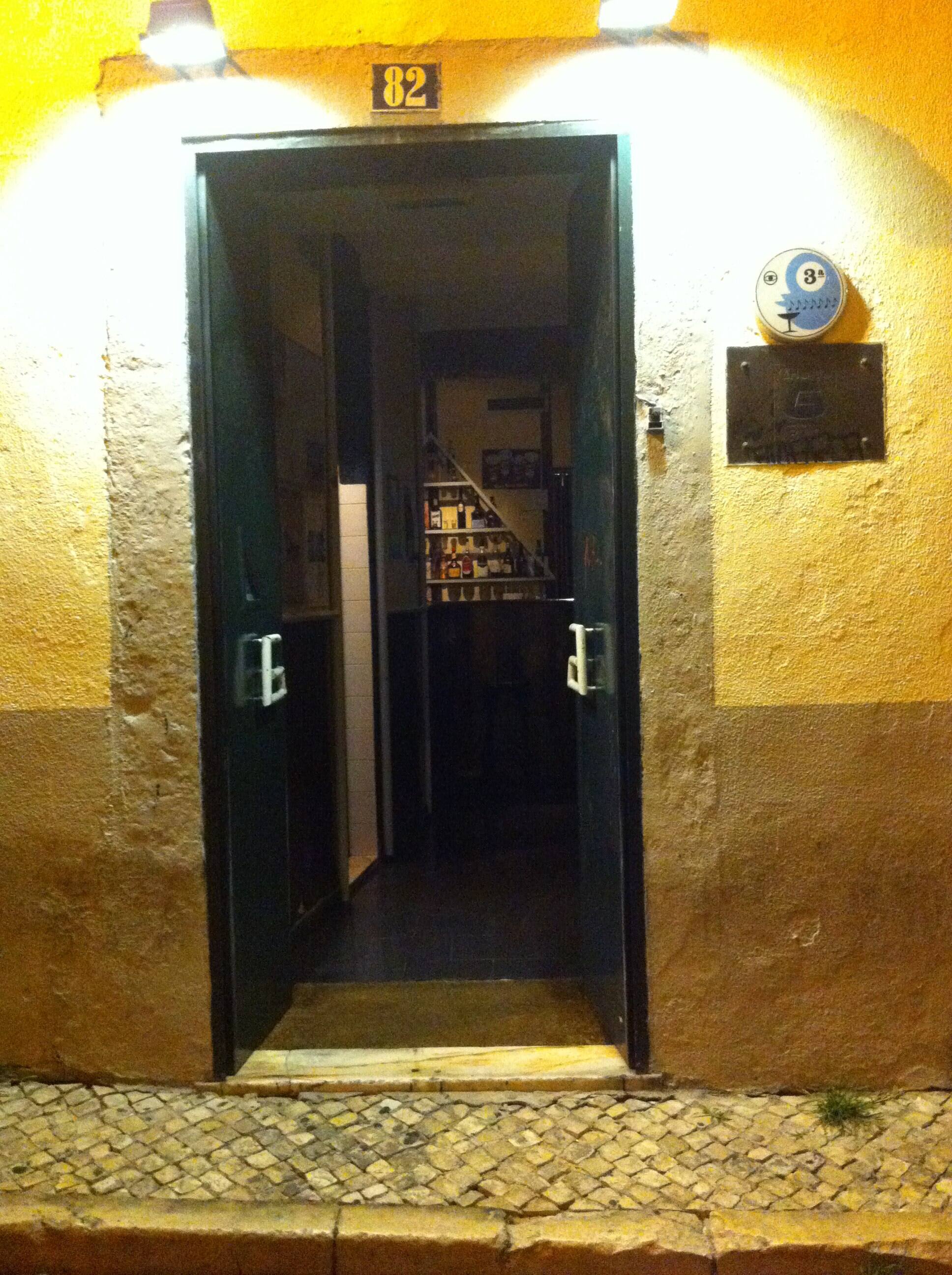 Grogs Bar Bairro Alto Lisboa grogs-bar-bairro-alto-lisboa